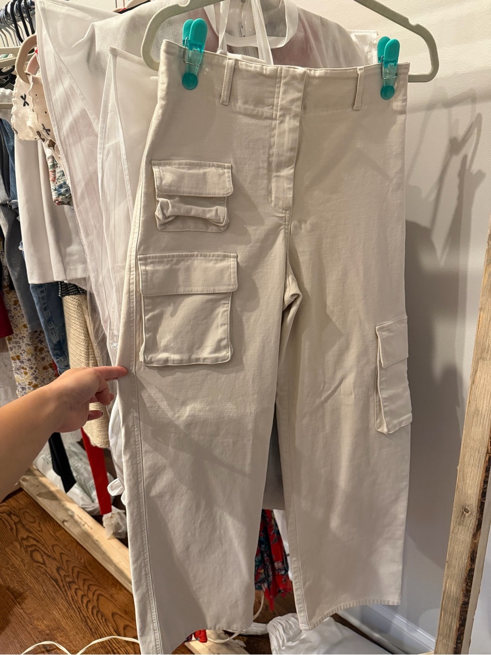 Wilfred Cream Cargo Pants with Multi-Pocket Detail